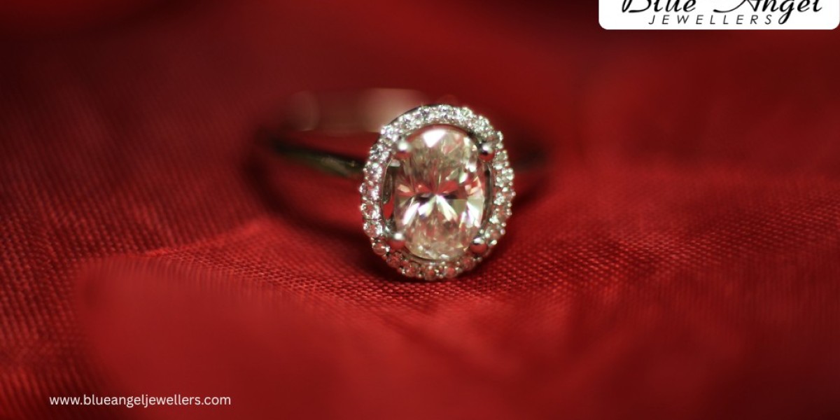 Why Round Halo Engagement Rings are the Most Radiant Choice for Your Forever?