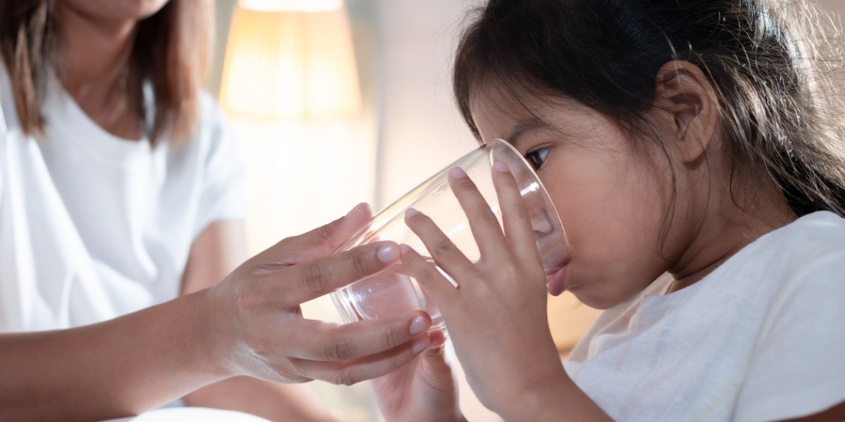 Doctor at Home: Managing Mild Dehydration in Adults