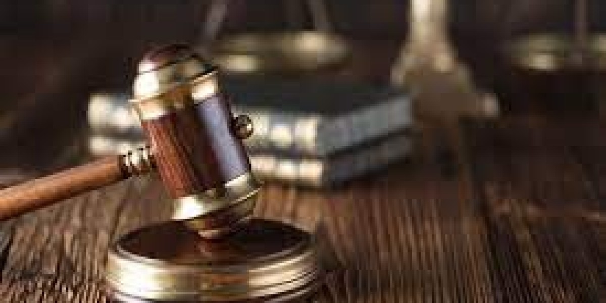 Affordable Divorce Lawyer: A Practical Guide to Navigating Separation and Custody While Protecting Your Finances