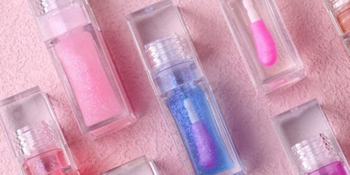 The Future of Beauty: Lip Oil Market Insights