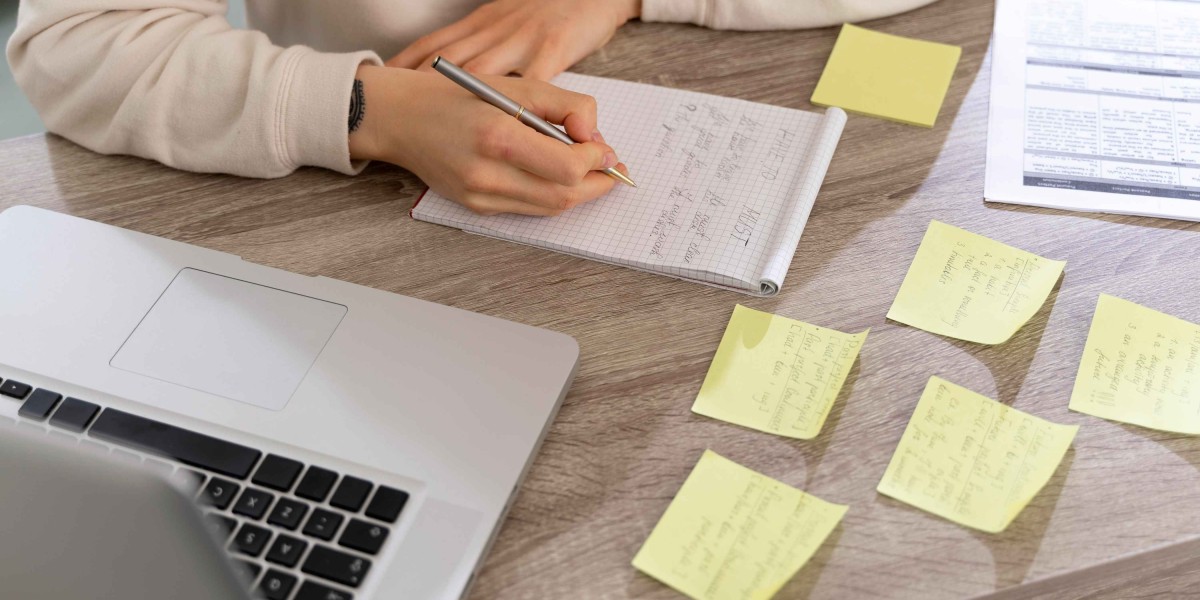 Looking for the Best Online Sticky Notes? These Features Matter