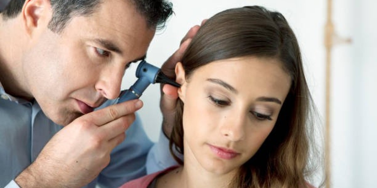 Otoplasty Risks and Complications: What Patients Should Know