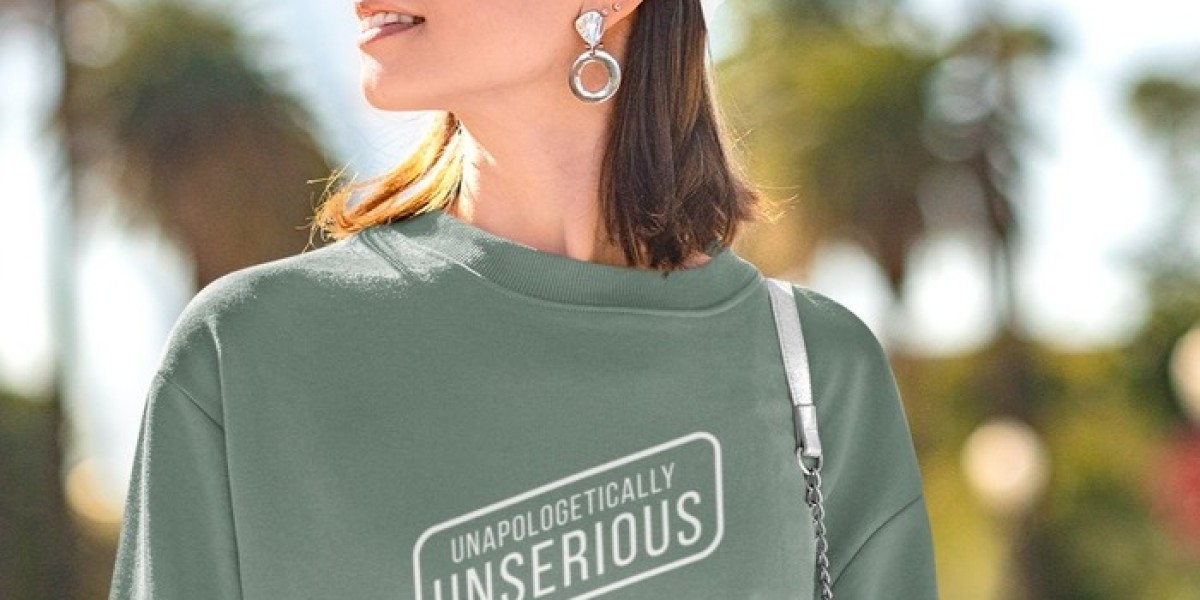 Stylish Womens Graphic Tops for Every Occasion
