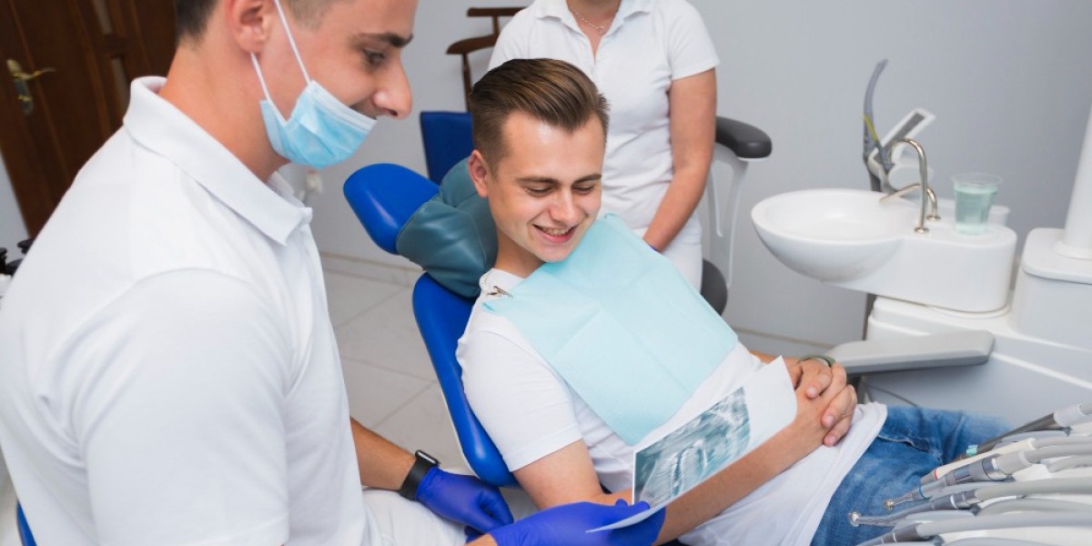 Diploma in Dental Hygiene (DDH) Course: Eligibility, Syllabus and Career