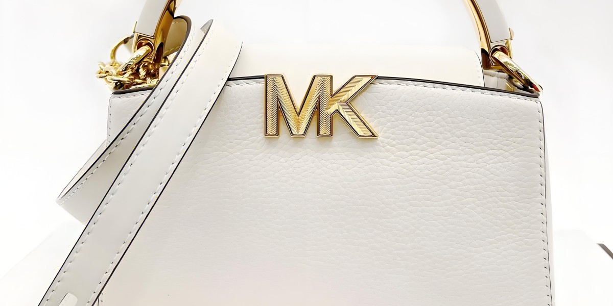 MK 手拿包、三合一手拿包與大手拿包解析