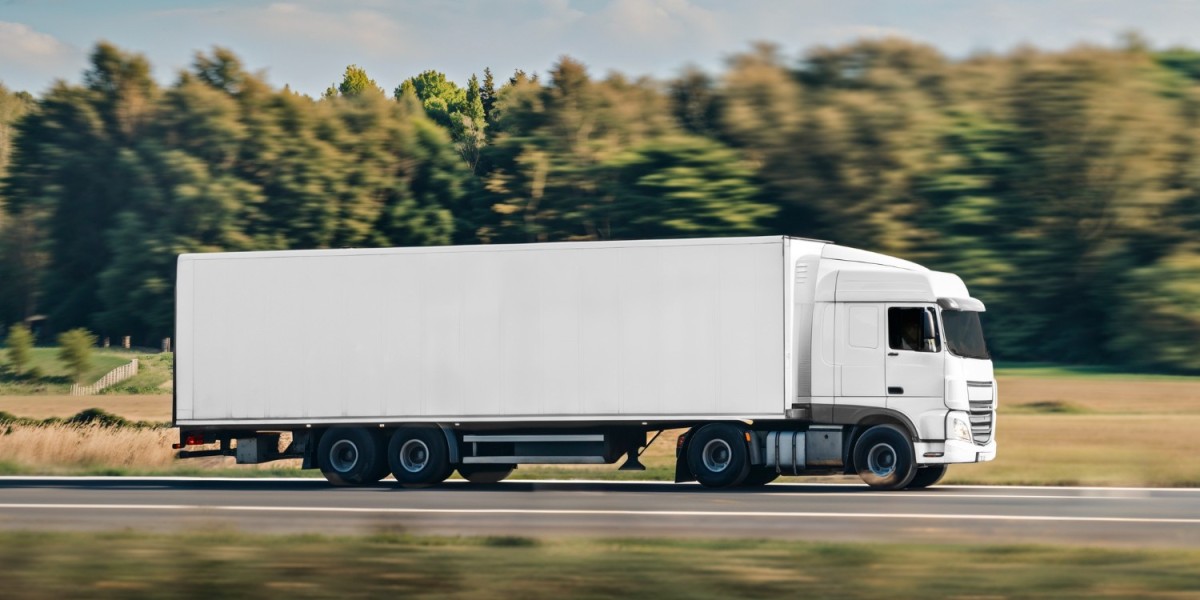 Why Enclosed Trailer Shipping is the Premium Choice for Your Valuable Vehicle