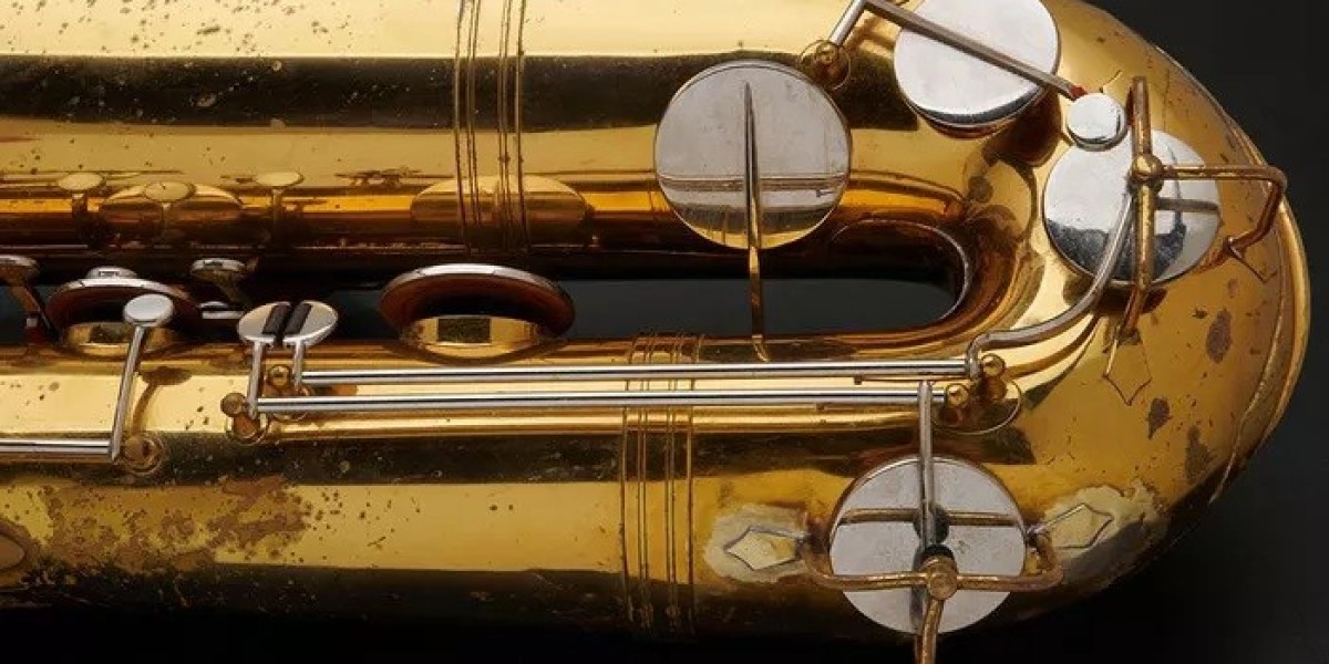 Is Baritone Saxophone a Bass Clef Instrument? Complete Guide