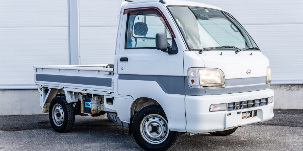 Daihatsu Hijet for Delivery: How Kei Trucks Became Small Business Heroes