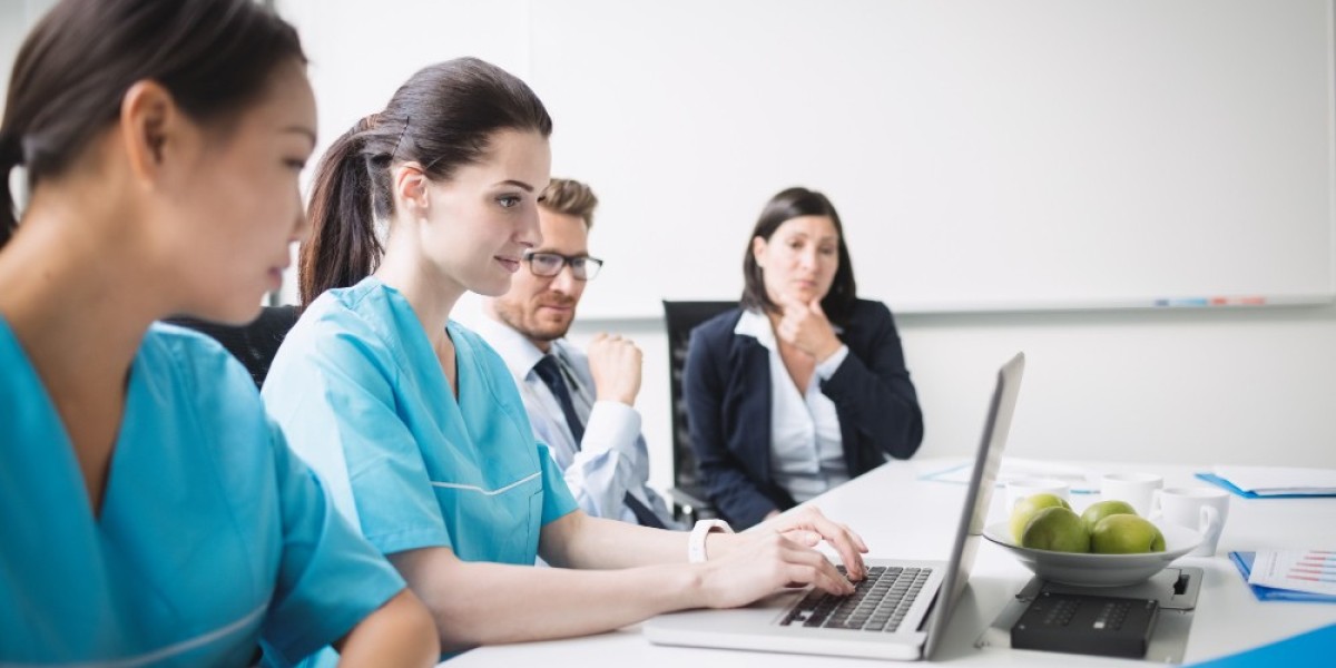 Paramedical Courses After 10th and 12th High-Demand Healthcare Jobs