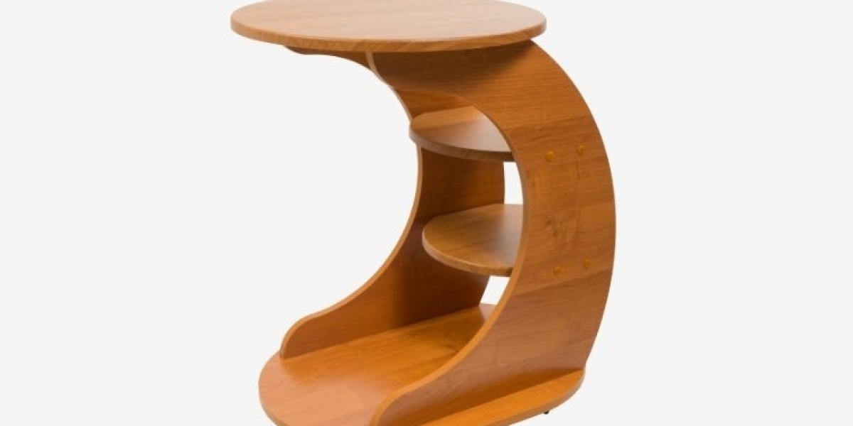 Framed in Calm: Dining Spaces That Let Structure Speak