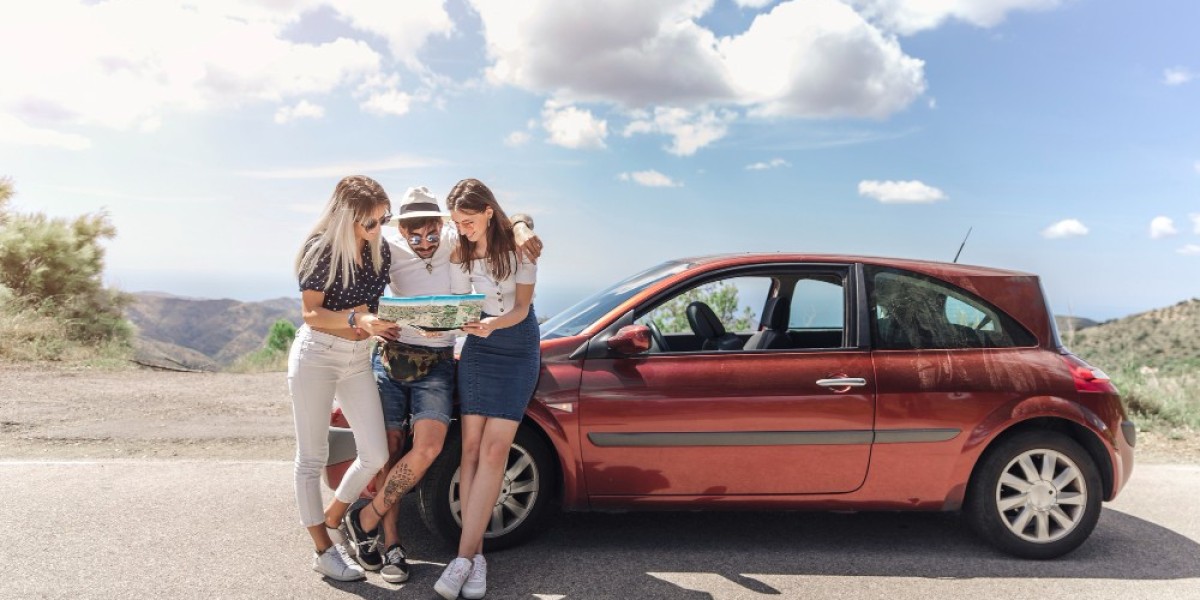 What to Check Before Booking a Car Rental in Auckland for Holidays?