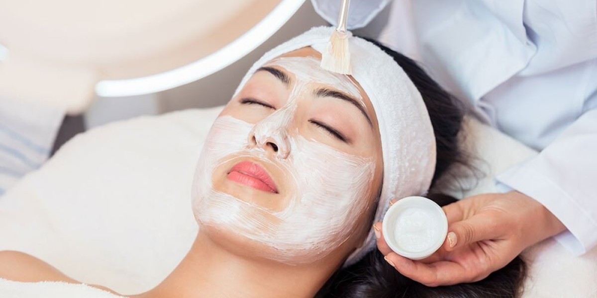How Deep Cleansing Facial Improves Your Skin?