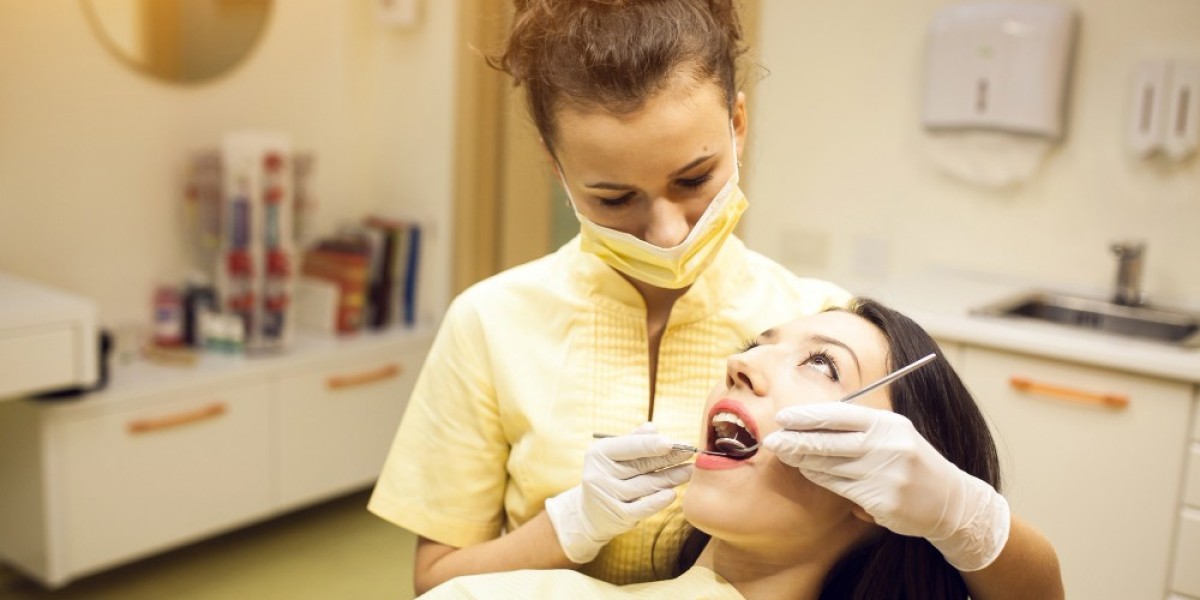 Professional Tooth Cleaning at Diagnopein Keep Your Smile Healthy and Bright