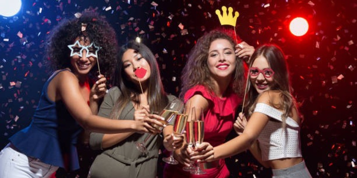 Top Reasons to Book a Photo Booth Rental Sacramento for Your Celebration