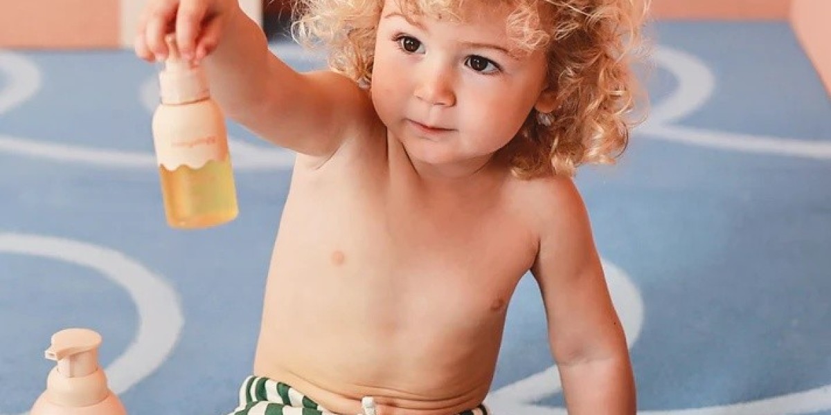 Best Ways to Use Calming Baby Oil for Massage & Relaxation