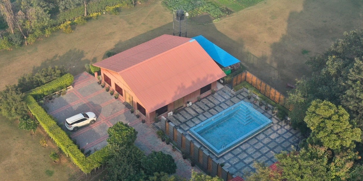 Experience Luxury Living at the Best Farmhouse in Delhi NCR – Saroj Jain Vatika