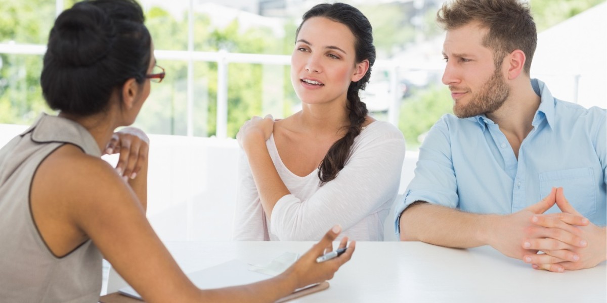 What to Expect in the First Couples Therapy Session