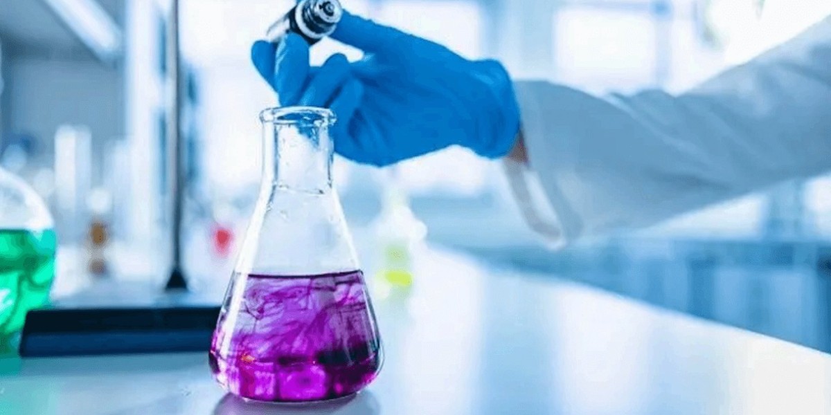 Unlocking Innovation with Private Label Drink Manufacturers: How The Drink Labs Leads the Way