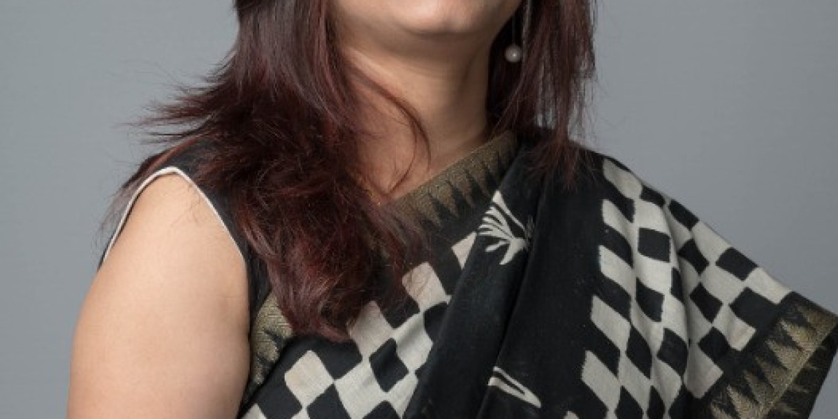 Consult breast specialist in pune expert in modern