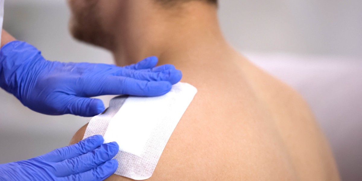 What are benefits of Wound Dressing at home in Dubai?