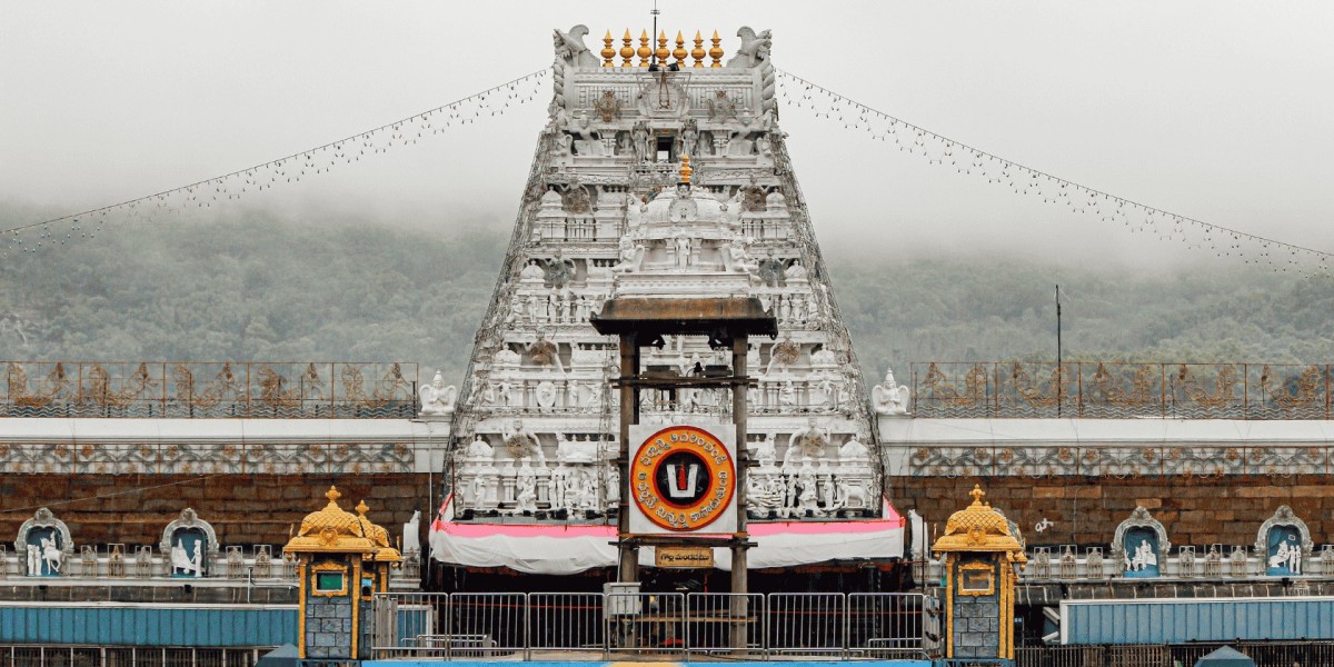 Tirupati Darshan Package – Your Complete Guide to a Hassle-Free Spiritual Journey