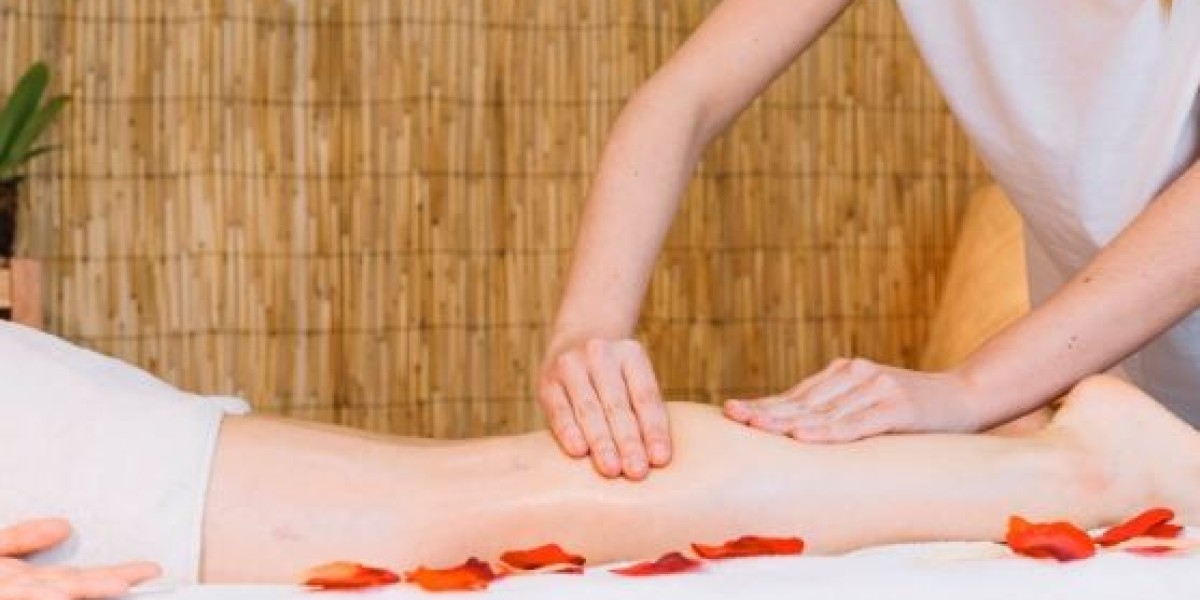 Unlock Sensual Healing with a Professional Lingam Massage in London