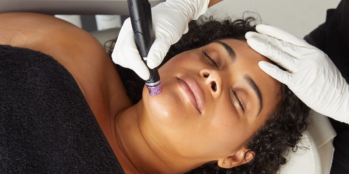 This Hydrafacial Glow Ritual Has Taken Over the Beauty Community