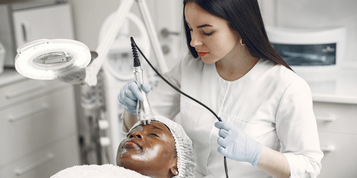 Best Dermatologist Secrets to Slowing Visible Aging Signs