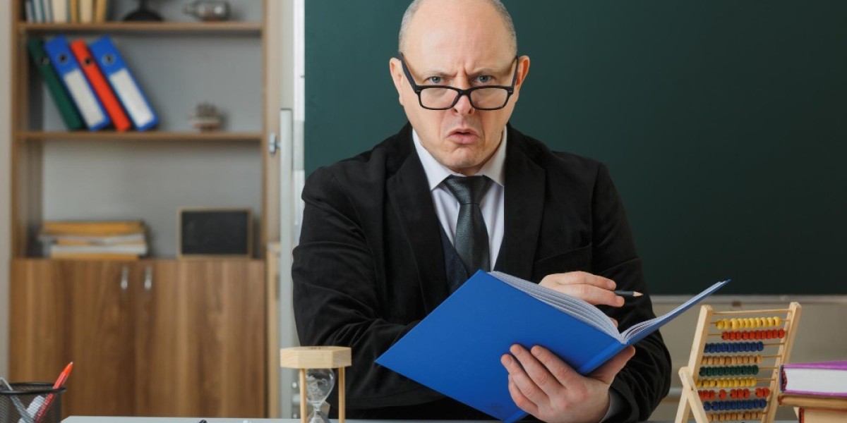 Where to Buy a Verified Email List of School Principals in 2025?