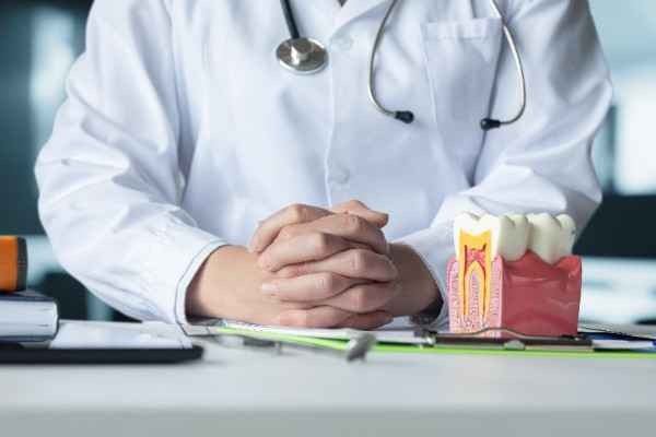 emergency dentist in Burnley