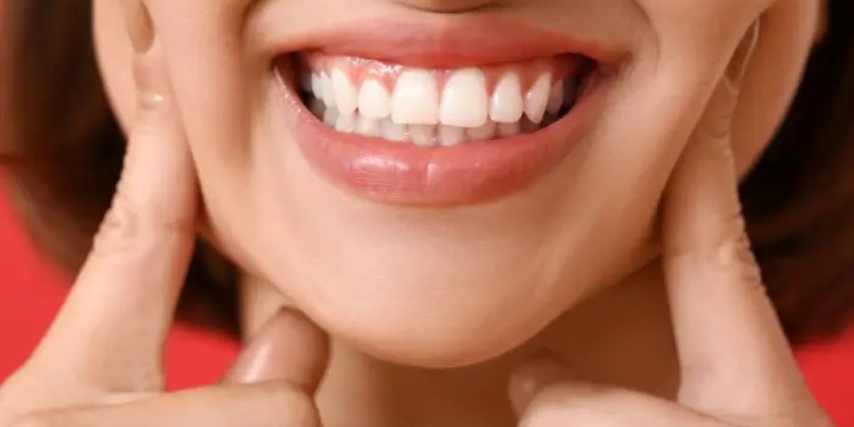 Is Gum Contouring Painful? Myths vs. Facts