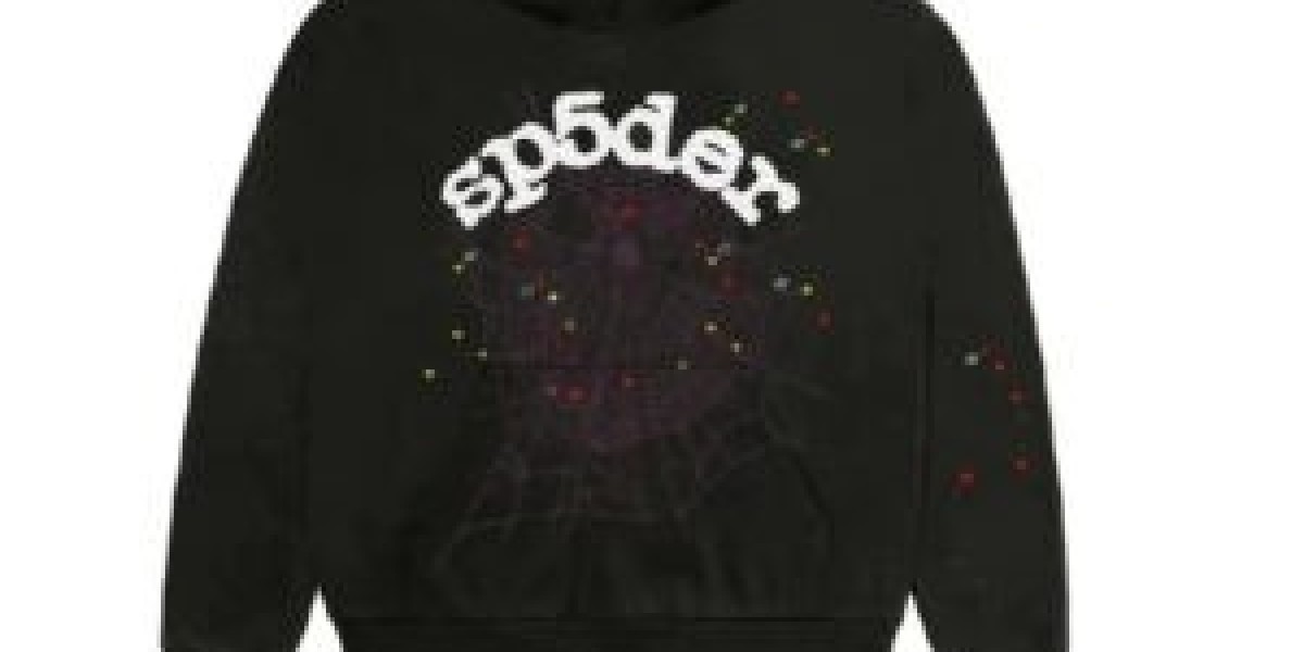 Sp5der Hoodie – A Bold Statement in Streetwear Fashion