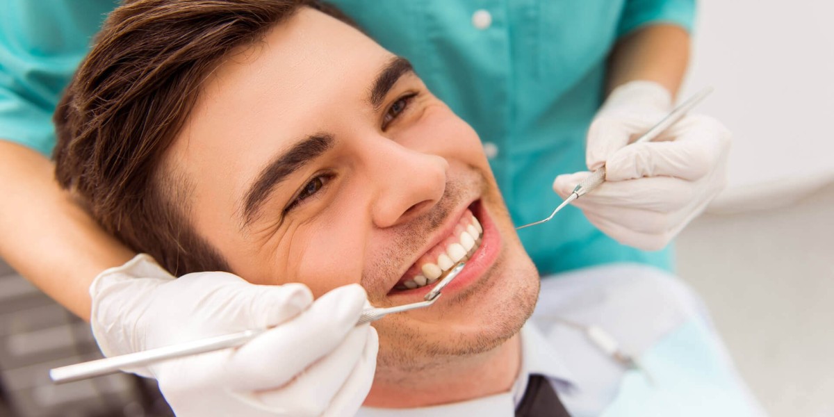 How the Best Dental Clinic Handles Night Grinding Problems