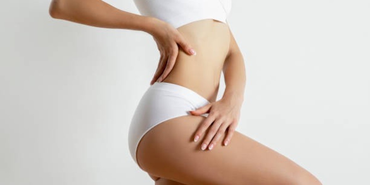 Patient Stories: Liposuction Success in Riyadh