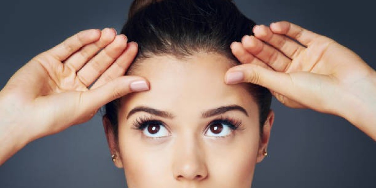 Wrinkle Smoothing for Men and Women: What Changes to Expect