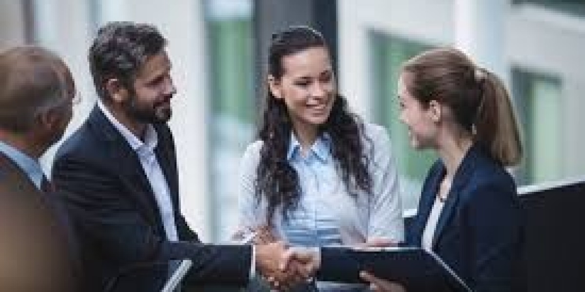 Top Outplacement Firms Supporting Smooth Career Transitions