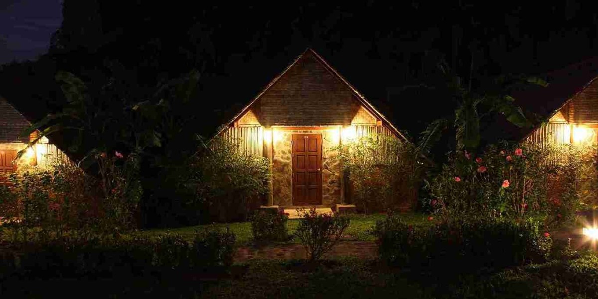 How Outdoor Lighting Can Extend Your Living Space into the Night