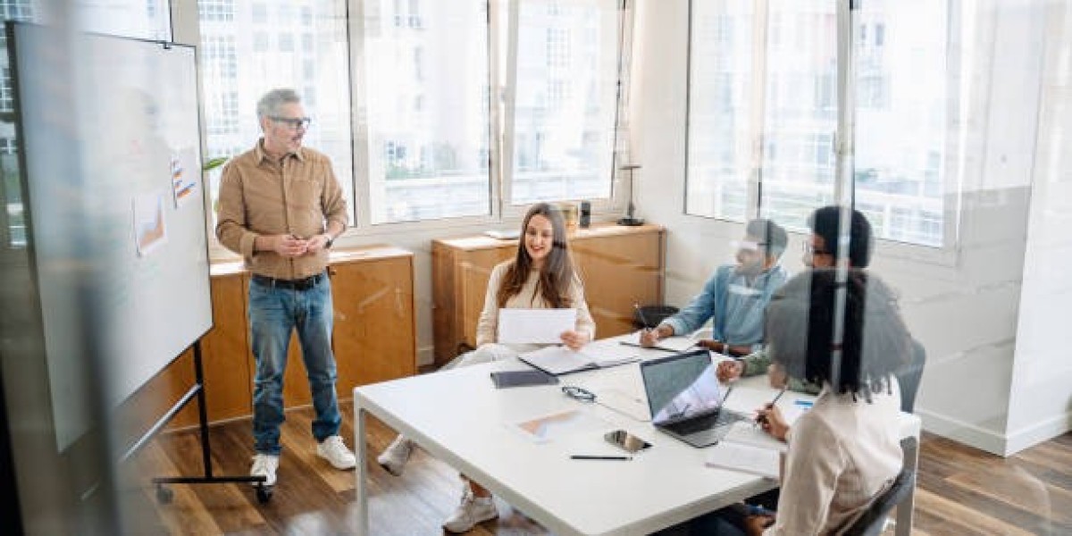 Strengthening Workplace Collaboration with DISC Profiles Australia