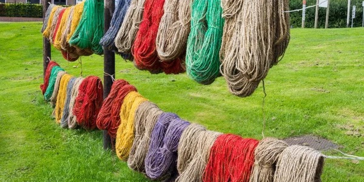 Global Carpet Yarn Market Dynamics: Drivers, Restraints, and Challenges