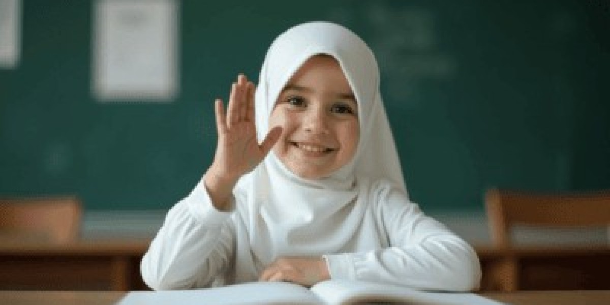 Unlocking a World of Language: Online Arabic Classes for Kids at Bayyinah Academy