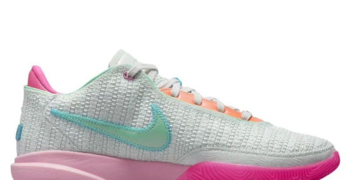 Nike Lebron系列運動鞋與經典鞋款推薦