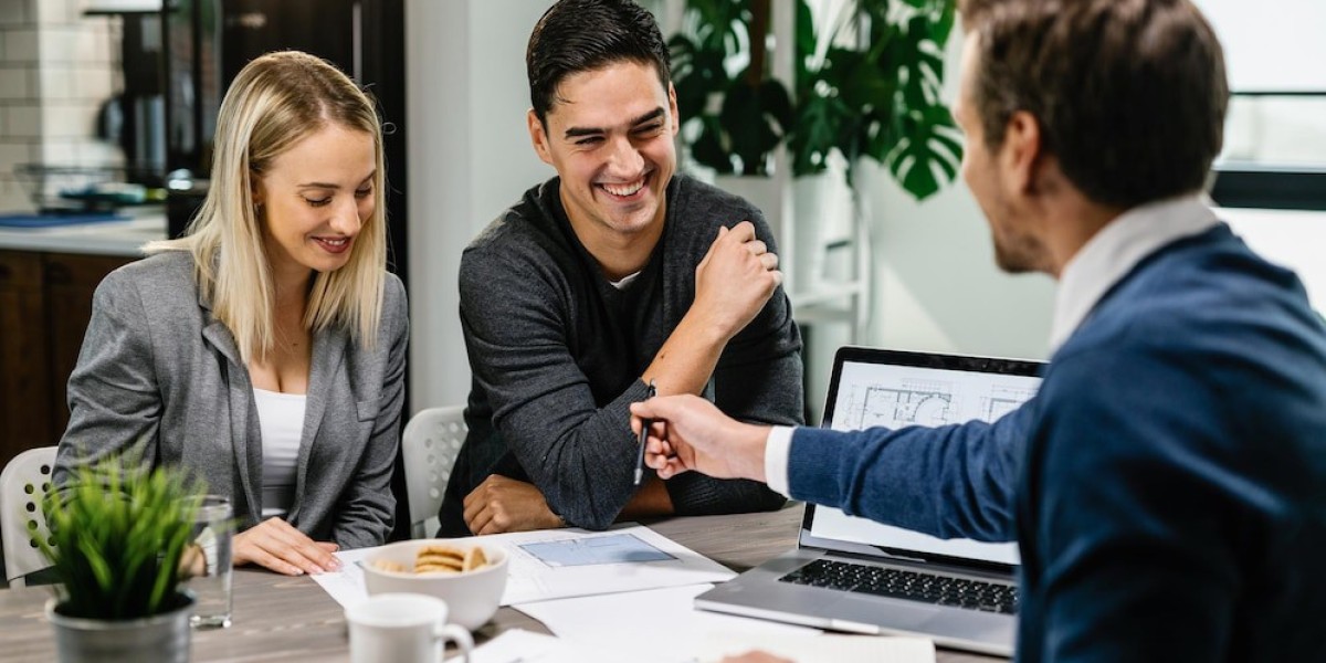How Mutual Fund Consultants Add Value to Your Portfolio Management