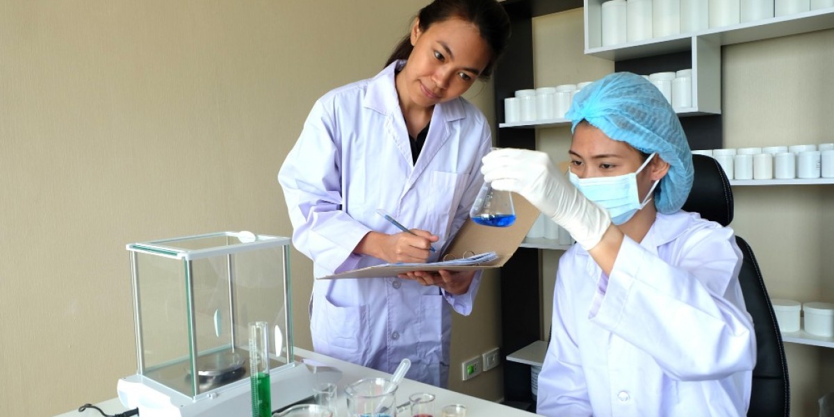 Job-Ready in 2 Years Fast-Track Career with Paramedical Training