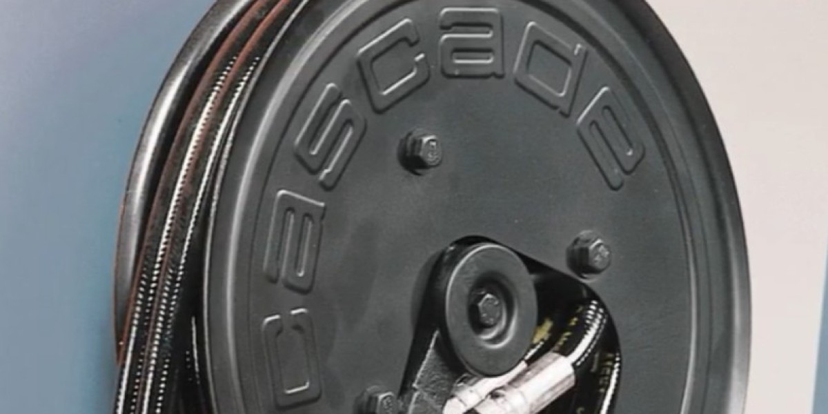 The Benefits of Upgrading Fork Truck Attachments with Cascade Corporation