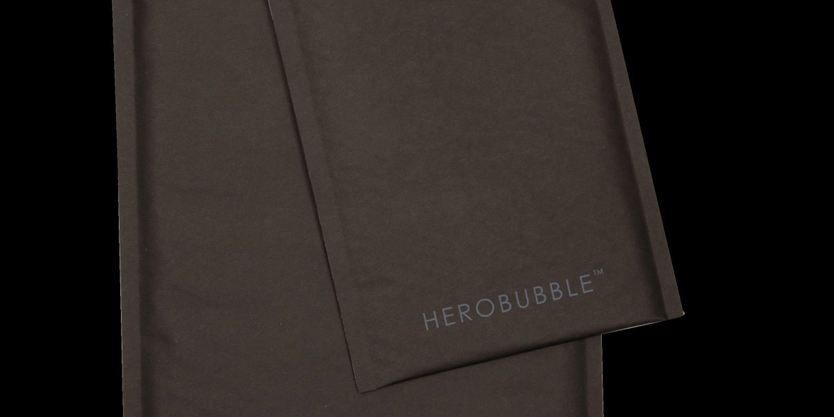 Compostable Mailers: The Future of Eco-Friendly Packaging