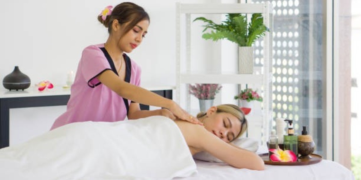 Home Visit Massage Cotswolds - Molda