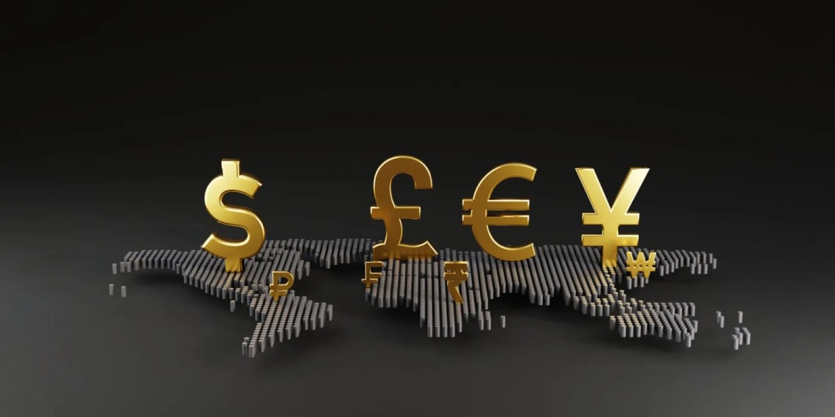 What to Know Before Choosing a First Class Currency Service