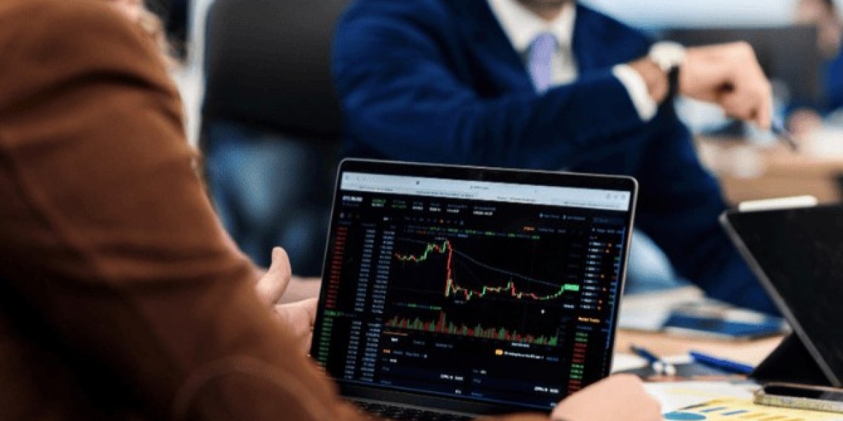 Stock Market Course: Benefits, Career Growth, and Financial Freedom for Every Learner