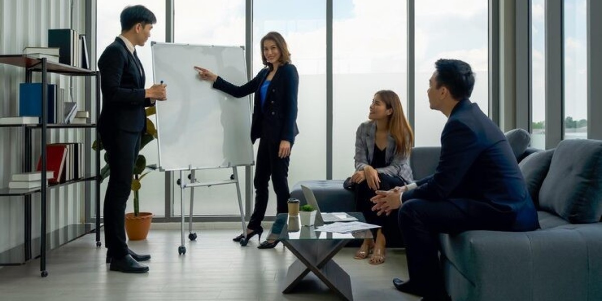 The Power of Executive Coaching and Career Coaching for Career Transitions