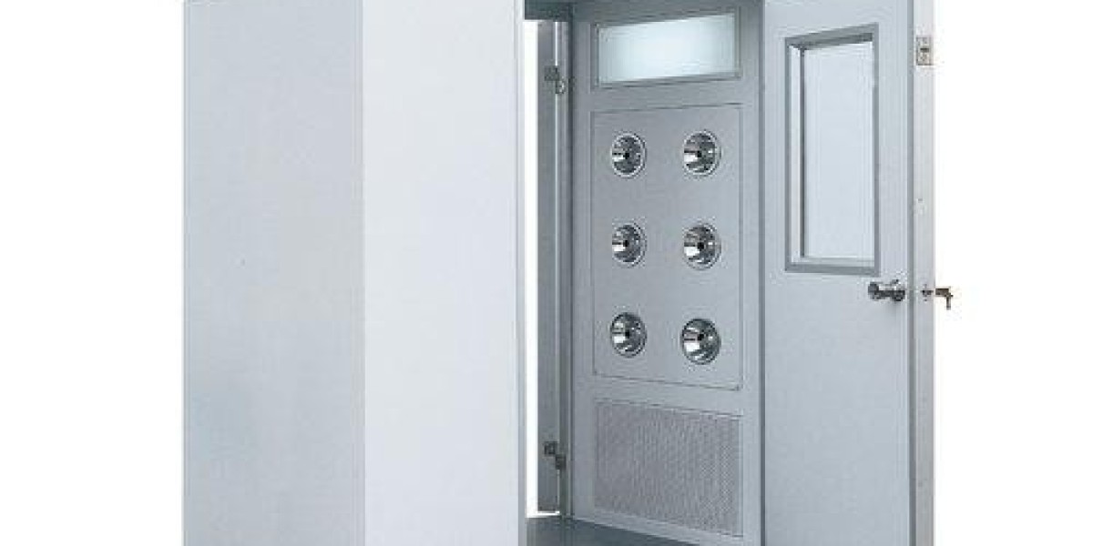 What Makes Yuanda Clean Room Air Showers Ideal for Pharma Production